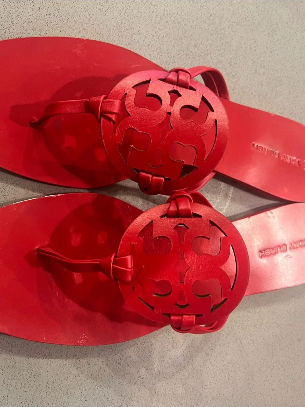 Tory Burch Red Miller Logo Thong Sandals - Bright Red Leather